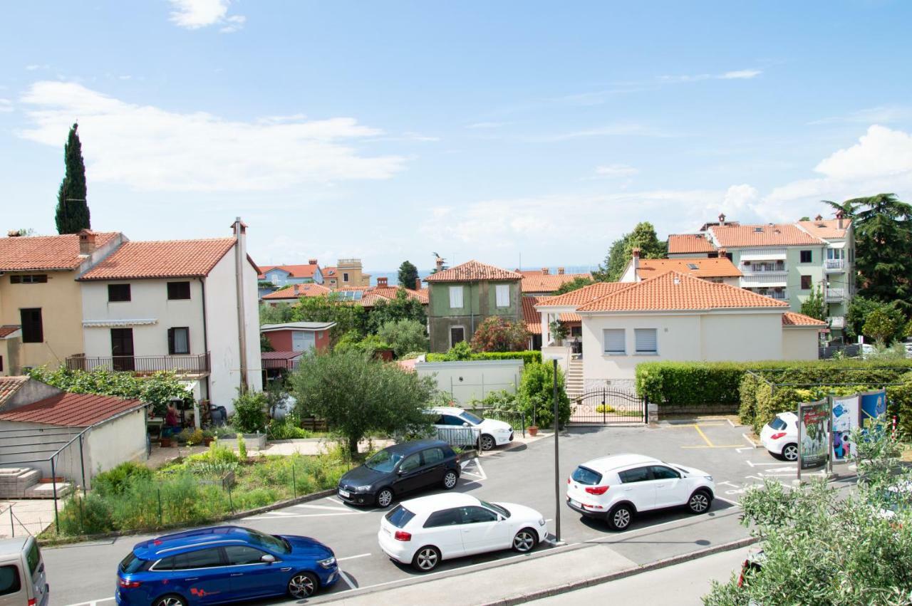 Apartment Sotlar Izola Eksteriør billede